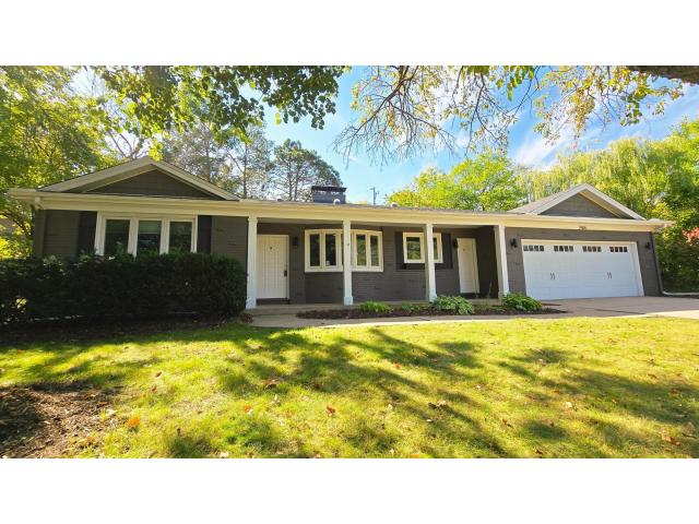 2465 Brunswick Avenue N Golden Valley MN 55422 - MLS# 6795957
