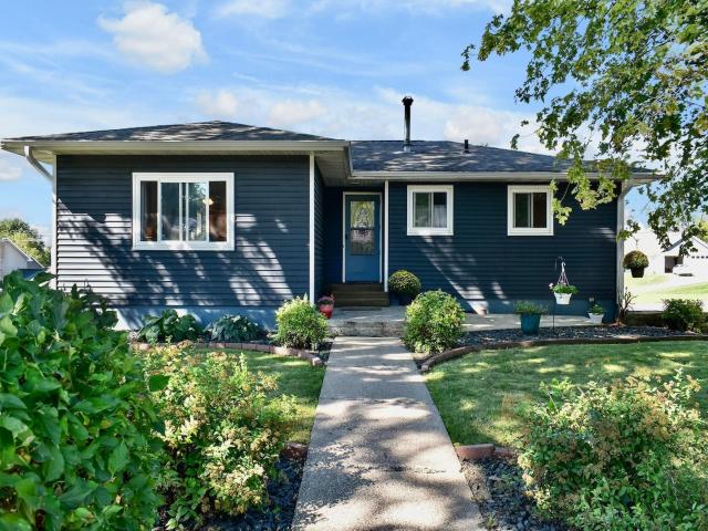 240 6th Street SW Plainview MN 55964 - MLS# 6796338