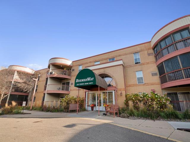 3232 Fremont Avenue N Unit 105 Minneapolis MN 55412 - MLS# 6796790