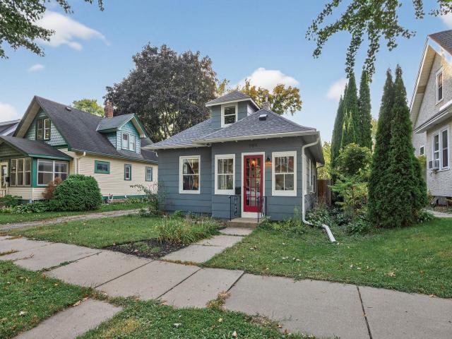 989 Barrett Street Saint Paul MN 55103 - MLS# 6797242