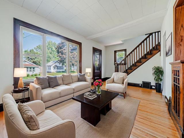 954 43rd Avenue NE Minneapolis MN 55421 - MLS# 6797264