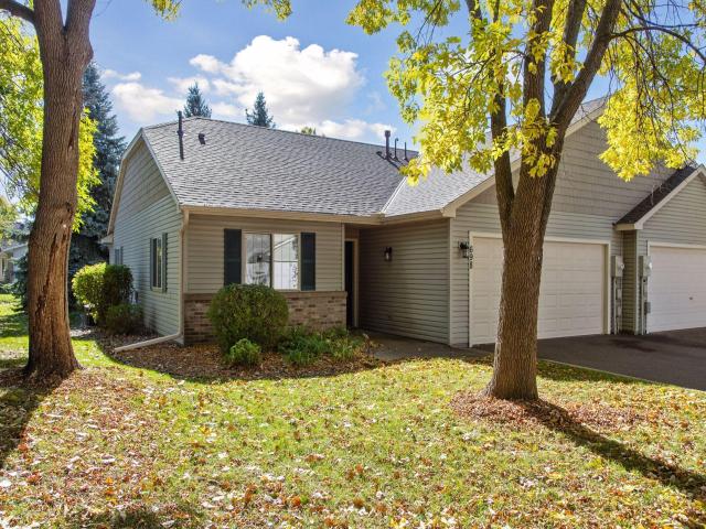 698 Monn Avenue Vadnais Heights MN 55127 - MLS# 6797285