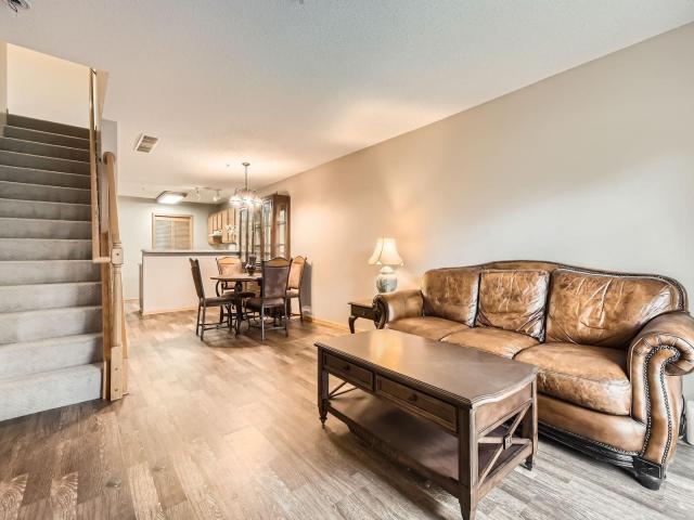 2225 Ranchview Lane N Unit 5 Plymouth MN 55447 - MLS# 6797323