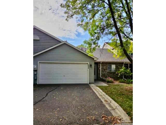 696 Monn Avenue Saint Paul MN 55127 - MLS# 6797391