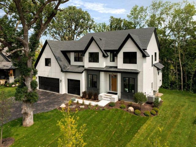 9399 Eagle Ridge Way Chanhassen MN 55317 - MLS# 6797400