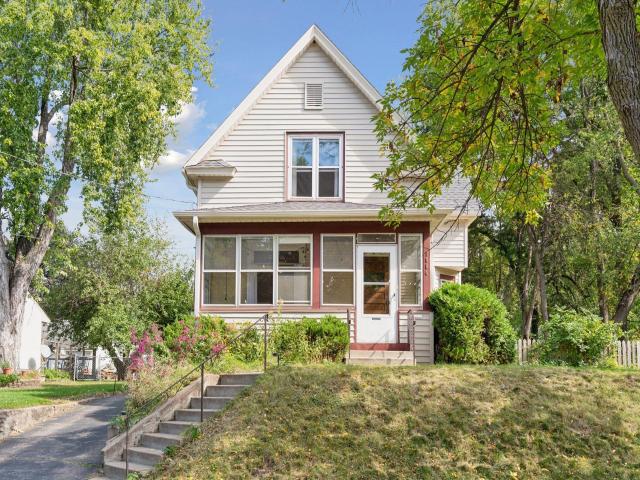 1084 Hall Avenue Saint Paul MN 55118 - MLS# 6797820
