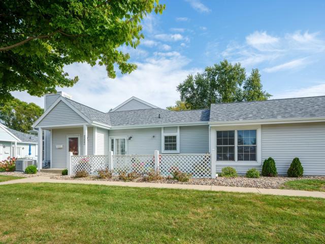 2223 Valleyhigh Drive NW Rochester MN 55901 - MLS# 6797866