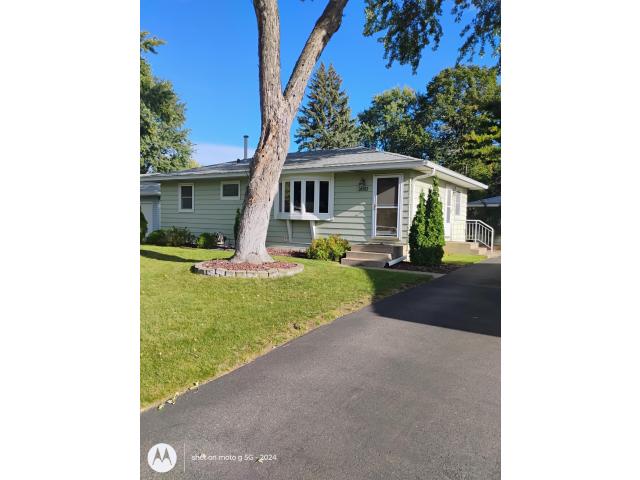 2081 Copper Lane Saint Paul MN 55122 - MLS# 6797876