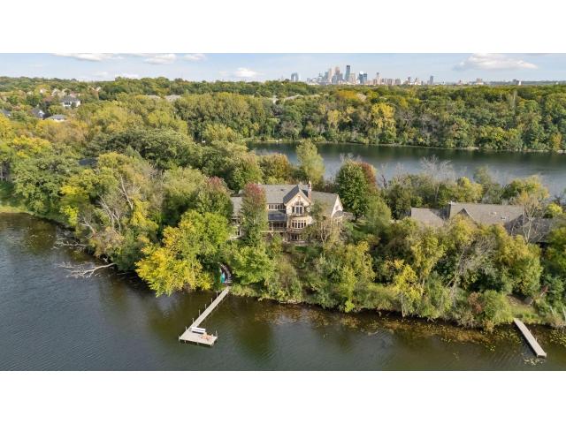 1465 Island Drive Minneapolis MN 55422 - MLS# 6797901