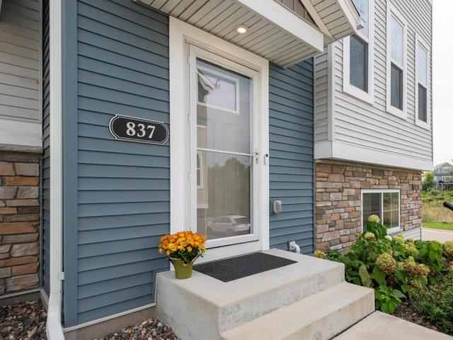 837 Roselyn Drive Victoria MN 55386 - MLS# 6798005