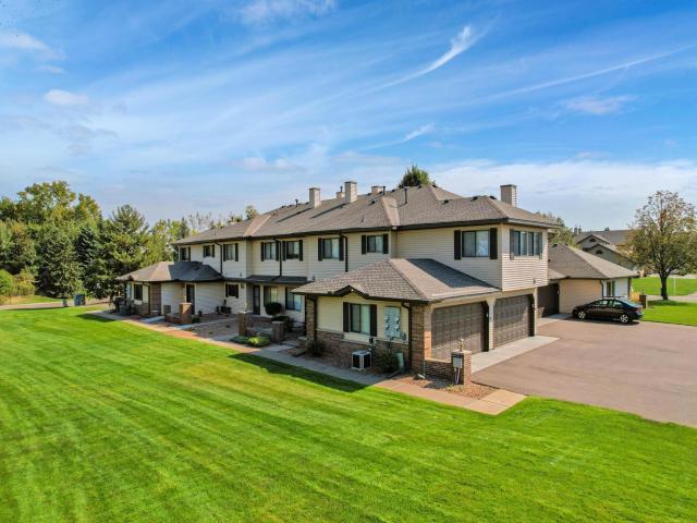 9900 55th Avenue N Unit 8 Plymouth MN 55442 - MLS# 6798025