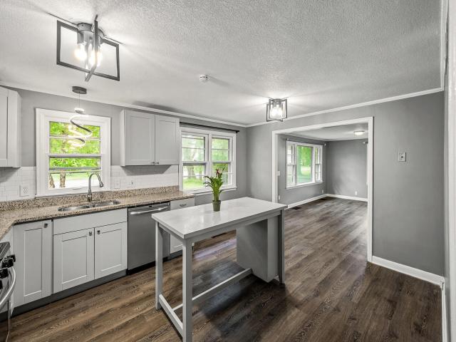 6289 Edgewood Avenue N Minneapolis MN 55428 - MLS# 6798055