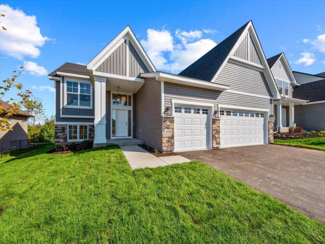 1949 S Lusitano Street Shakopee MN 55379 - MLS# 6798115