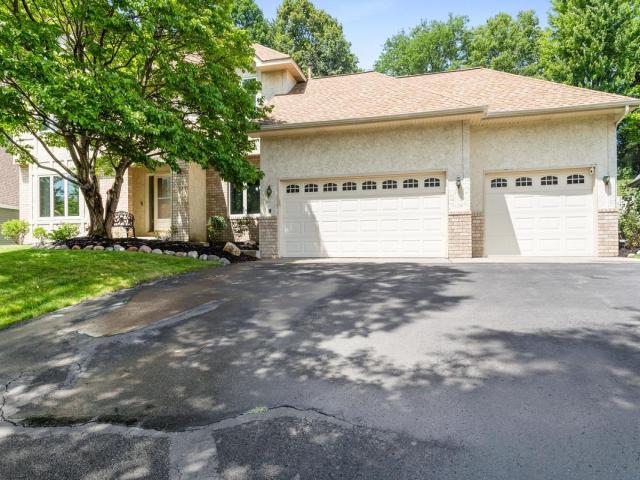 8463 Zanzibar Lane N Maple Grove MN 55311 - MLS# 6798136