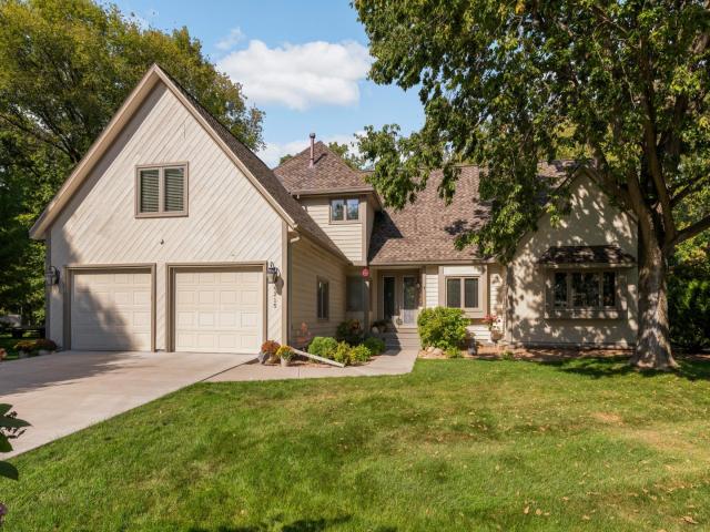 6215 Deerwood Circle N Plymouth MN 55442 - MLS# 6798372