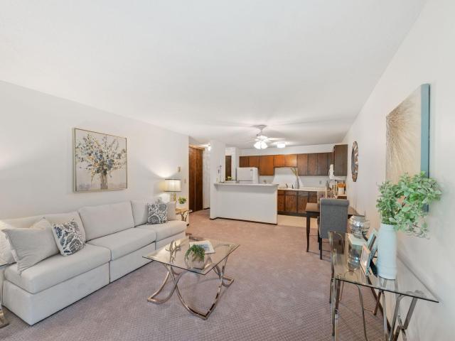 175 County Road B2 E Unit 225 Saint Paul MN 55117 - MLS# 6798498