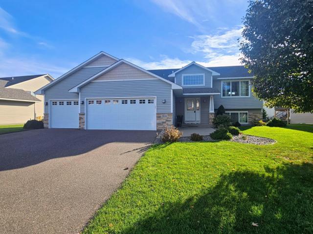 8614 Tessman Parkway N Brooklyn Park MN 55445 - MLS# 6798585