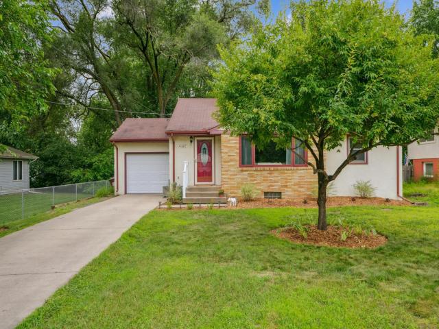 4107 White Bear Avenue N White Bear Lake MN 55110 - MLS# 6798613
