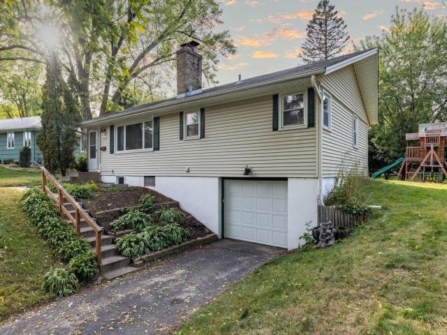 9116 Vincent Avenue S Minneapolis MN 55431 - MLS# 6798790