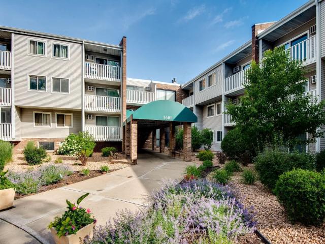 1601 N Innsbruck Drive Unit 363NE Minneapolis MN 55432 - MLS# 6798999