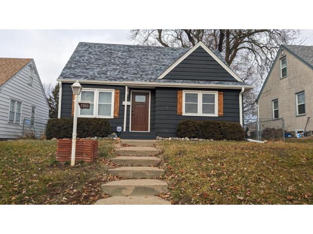 1905 Montana Avenue E Saint Paul MN 55119 - MLS# 6799153
