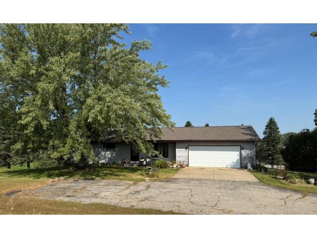 145 7th Street SE Oronoco MN 55960 - MLS# 6799188