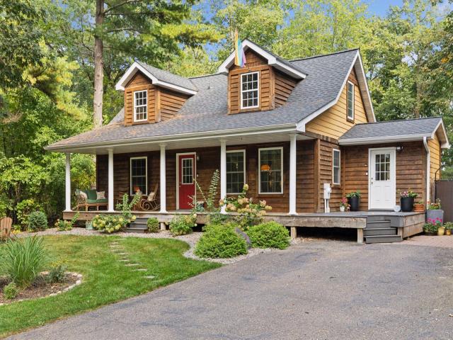 312 Pineview Lane N Minneapolis MN 55441 - MLS# 6799426