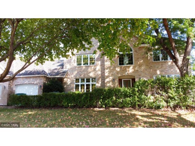 171 Red Oaks Drive Vadnais Heights MN 55127 - MLS# 6799450