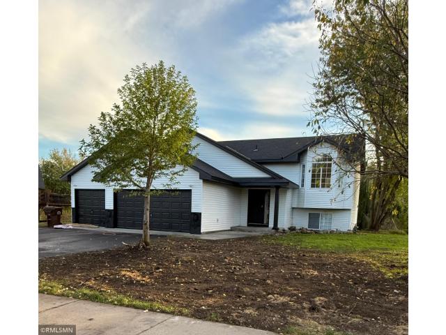 2302 Maple Lane Buffalo MN 55313 - MLS# 6799519