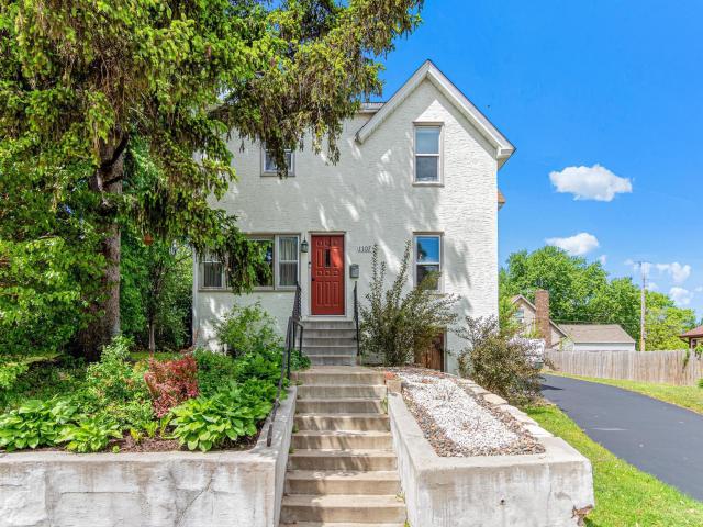1107 Oakdale Avenue Saint Paul MN 55118 - MLS# 6799570