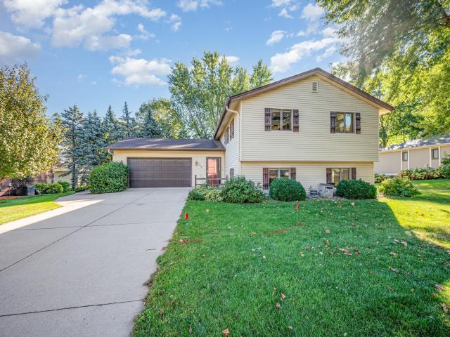 732 Lathrop Drive Northfield MN 55057 - MLS# 6800138