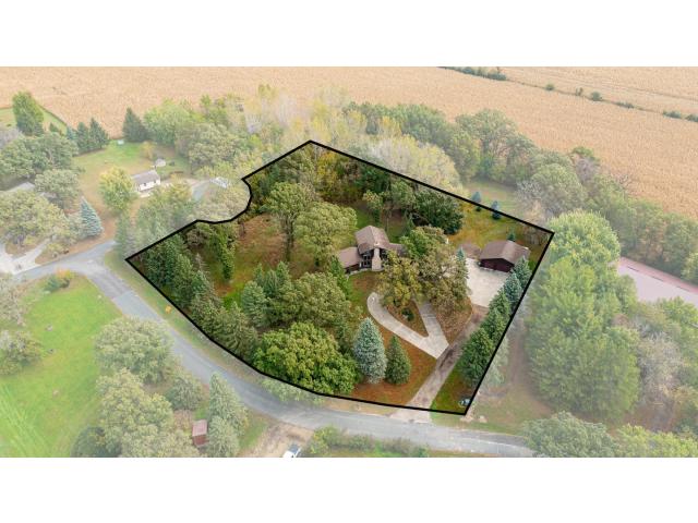 495 Oakview Drive Claremont MN 55924 - MLS# 6800366