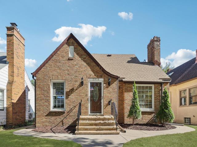 3918 Washburn Avenue N Minneapolis MN 55412 - MLS# 6800425