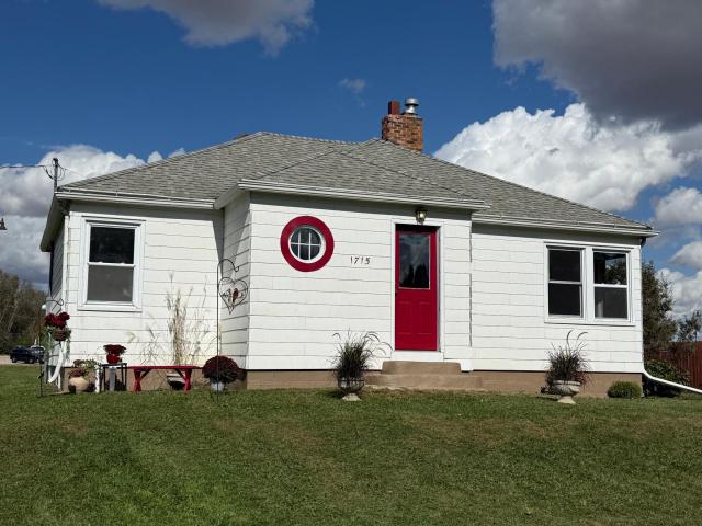 1715 SE Marshall Street Albert Lea MN 56007 - MLS# 6800472