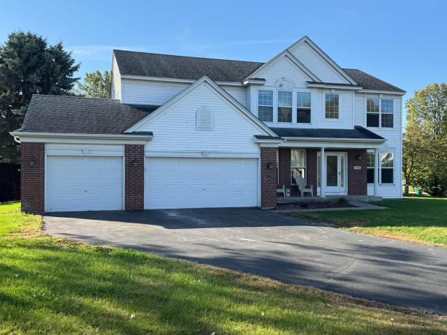 943 Earley Lake Curve Burnsville MN 55306 - MLS# 6800690