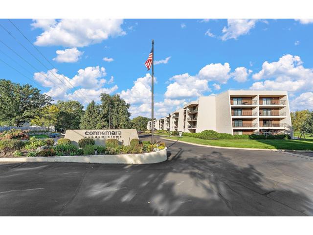 2445 Londin Lane E Unit 310 Saint Paul MN 55119 - MLS# 6801361