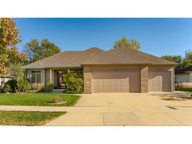 3752 Stone Point Drive NE Rochester MN 55906 - MLS# 6801553
