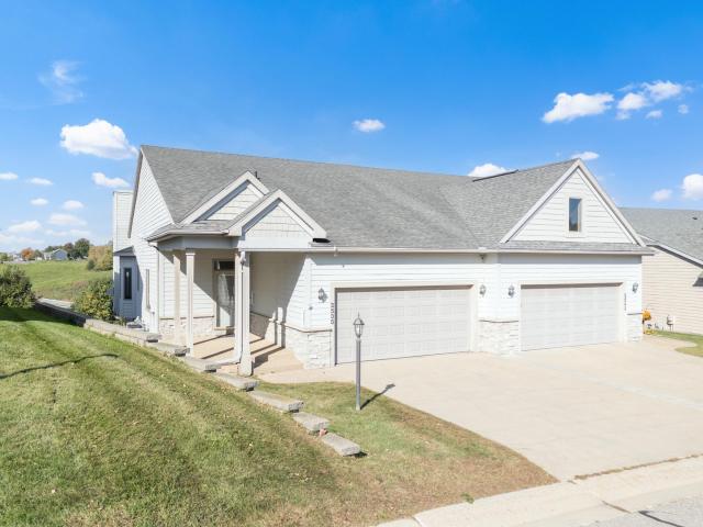 2535 Superior Lane NW Rochester MN 55901 - MLS# 6801593