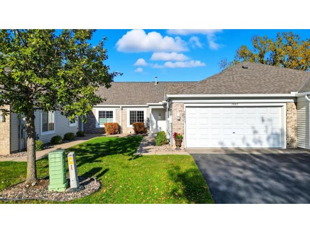 7582 Ojibway Park Woodbury MN 55125 - MLS# 6801862