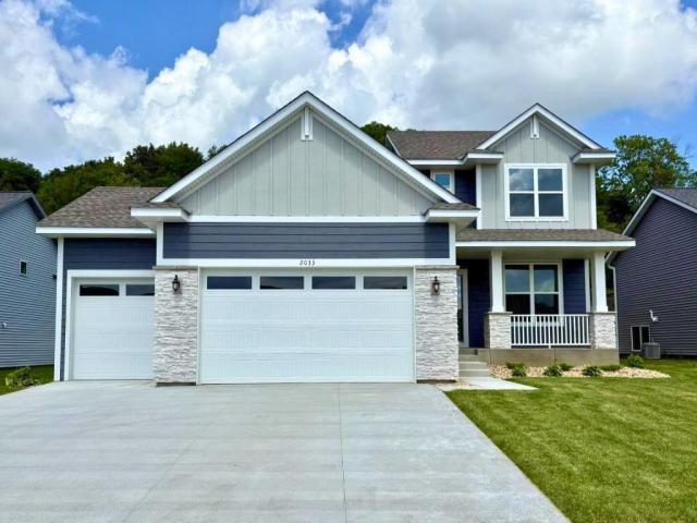 2033 Hadley Hills Drive NE Rochester MN 55906 - MLS# 6802130