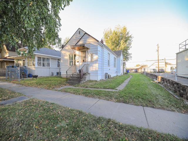 631 Van Buren Avenue Saint Paul MN 55104 - MLS# 6802211
