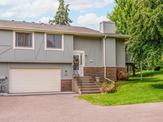 8567 Xenium Lane N Maple Grove MN 55369 - MLS# 6802306