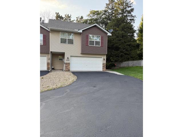 2054 Shryer Court E North Saint Paul MN 55109 - MLS# 6802366