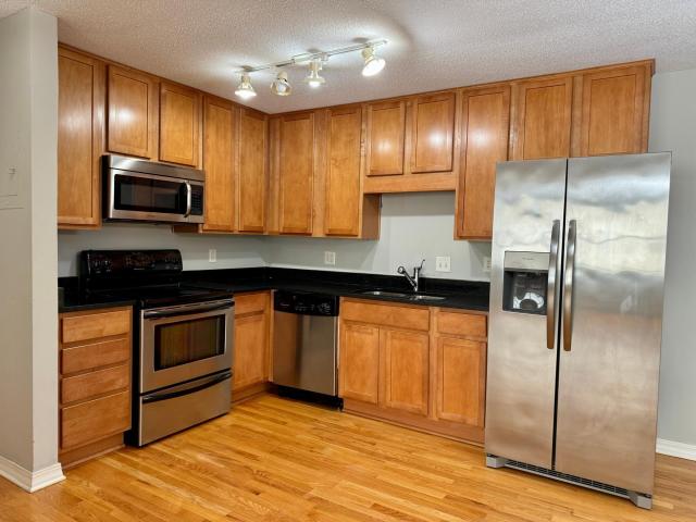 3150 Excelsior Boulevard Unit 211 Minneapolis MN 55416 - MLS# 6802562