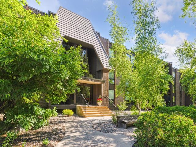 6085 Lincoln Drive Unit 214 Edina MN 55436 - MLS# 6803302