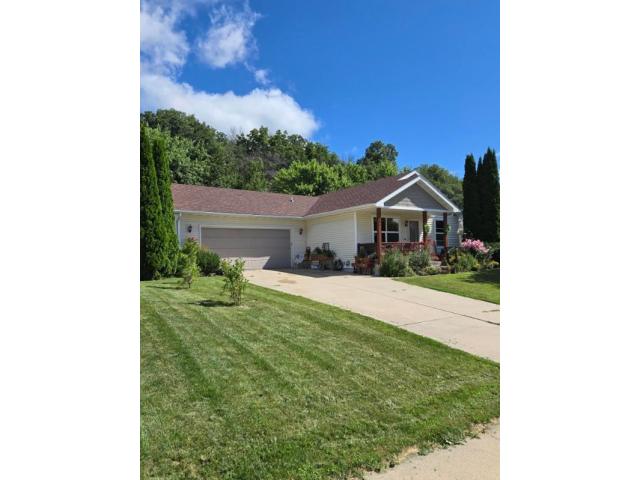 544 6th Street SW Pine Island MN 55963 - MLS# 6803310