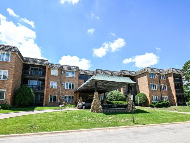 3200 Virginia Avenue S Unit 304 Minneapolis MN 55426 - MLS# 6803485
