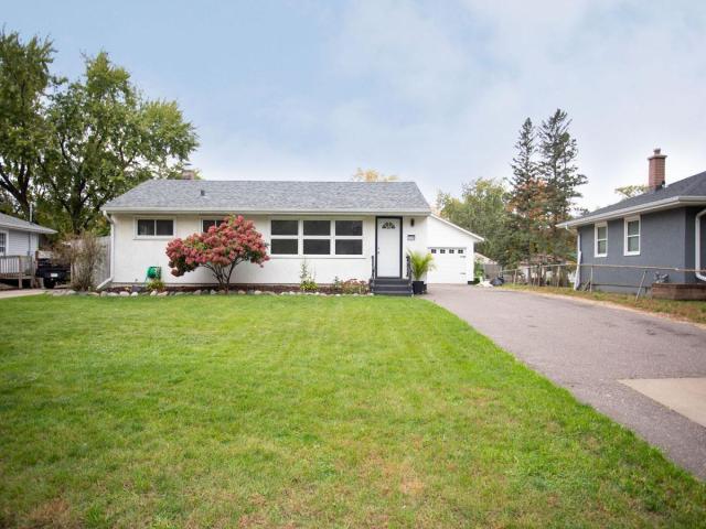 2729 Chippewa Avenue Saint Paul MN 55109 - MLS# 6803522