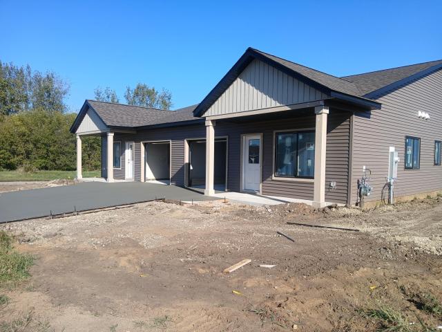 2011 20th Street Zumbrota MN 55992 - MLS# 6803629