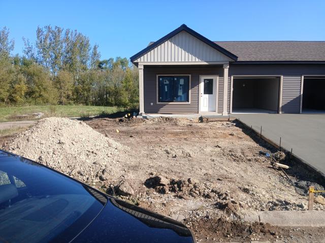 2009 20th Street Zumbrota MN 55992 - MLS# 6803770